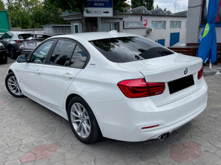 BMW 3 Series foto 4