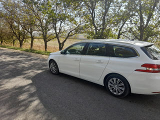 Peugeot 308 foto 4