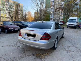 Mercedes E-Class foto 4