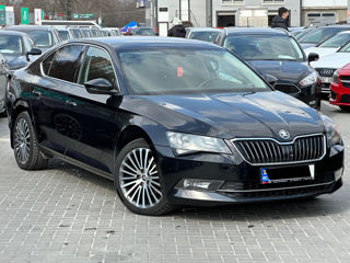 Skoda Superb foto 5