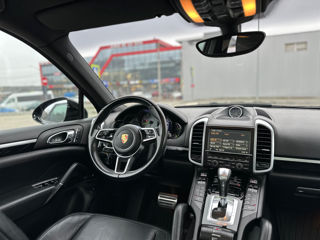 Porsche Cayenne foto 14