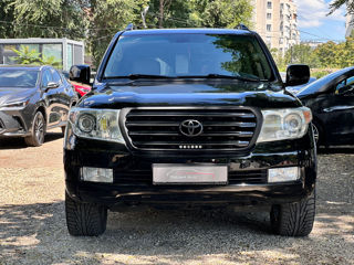 Toyota Land Cruiser foto 2