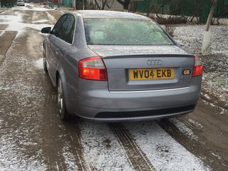 Audi A4 foto 2