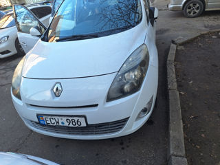 Renault Grand Scenic foto 5