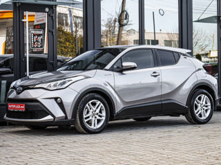 Toyota C-HR foto 1