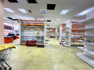 De vânzare! imobil comercial, str. petricani, prima linie, direct de la proprietar! foto 4