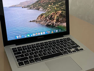 MacBook Pro 13 foto 2