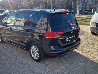 Volkswagen Touran foto 9