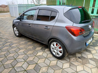 Opel Corsa foto 6