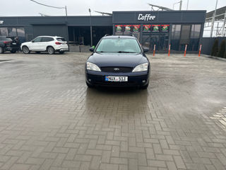 Ford Mondeo foto 6