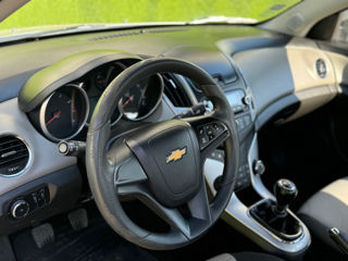 Chevrolet Cruze foto 8