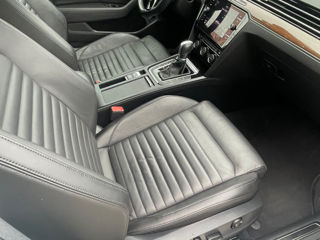 Volkswagen Passat foto 8