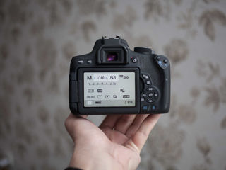 Canon 750D Kit (6500 cadre)