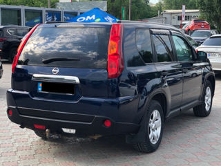 Nissan X-Trail foto 3