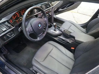 BMW 3 Series foto 10