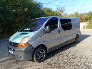 Renault Trafic foto 2