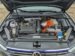 Volkswagen Passat foto 7