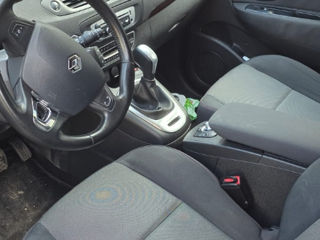 Renault Grand Scenic foto 5