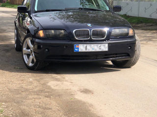 BMW 3 Series foto 4