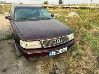 Audi 100