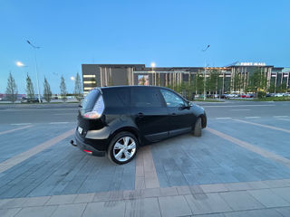 Renault Scenic foto 10