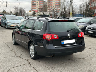 Volkswagen Passat foto 4