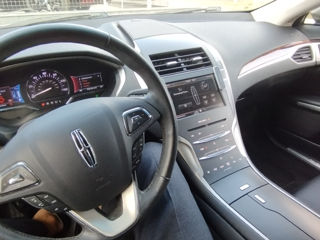 Lincoln MKZ foto 3