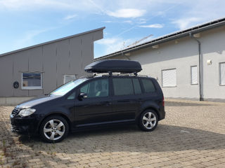 Volkswagen Touran foto 3