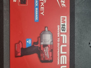 Гайковёрт  milwaukee  m18 onefhiwf 12 fuel!