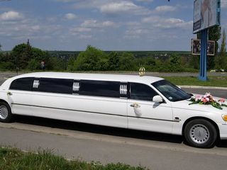 Nunti, ceremonii, delegatii, transferuri – Chrysler 300C & Sebring. Kortej, escorta. foto 1