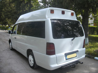 Mercedes Vito foto 2