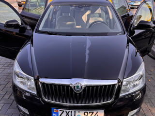 Skoda Octavia foto 1