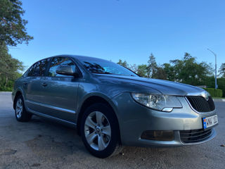 Skoda Superb foto 6