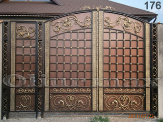 Перила, решётки, ворота, заборы, козырьки, металлические двери  и дешево и качественно. foto 11