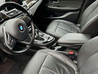 BMW 2 Series Active Tourer foto 8