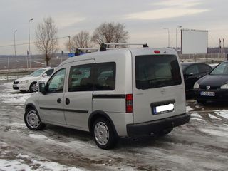 Opel Combo foto 4