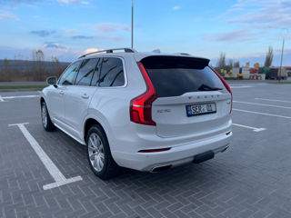 Volvo XC90 foto 3