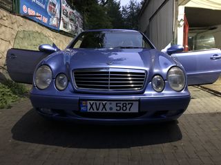 Mercedes CLK Class foto 1