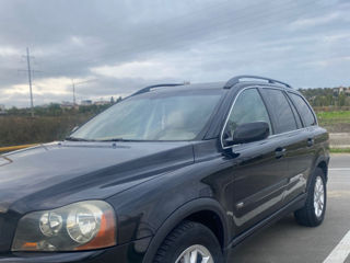 Volvo XC90 foto 1