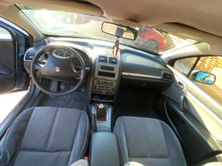 Peugeot 407 foto 5