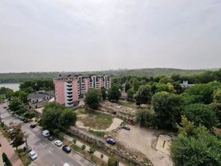 Apartament cu 3 camere, 85 m², Buiucani, Chișinău foto 9