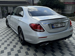 Mercedes E-Class foto 5