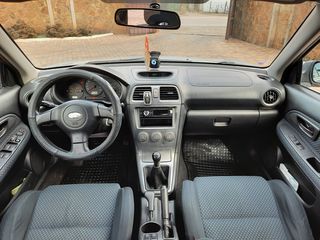 Subaru Impreza foto 5