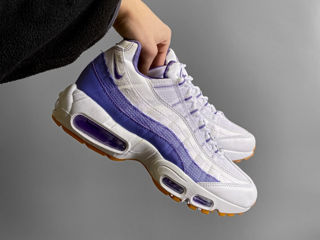 Nike Air Max 95 White/Violet foto 1