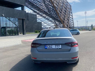 Skoda Superb foto 4