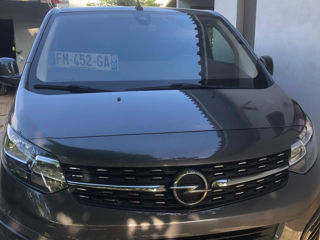 Opel Vivaro foto 8