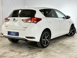 Toyota Auris foto 3