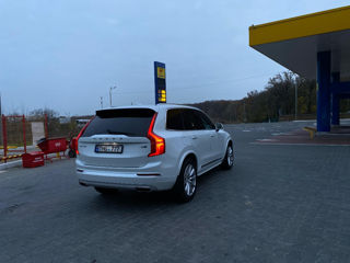 Volvo XC90 foto 4