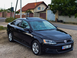 Volkswagen Jetta foto 1