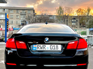 BMW 5 Series foto 2